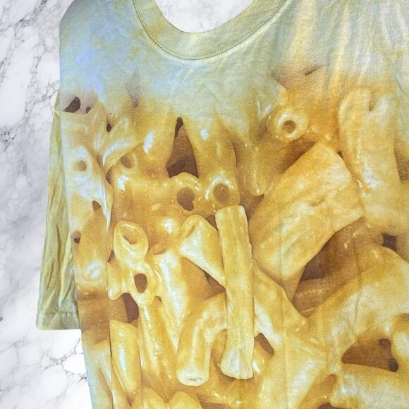 The Mountain Mac and Cheese Shirt - Picture 4 of 10